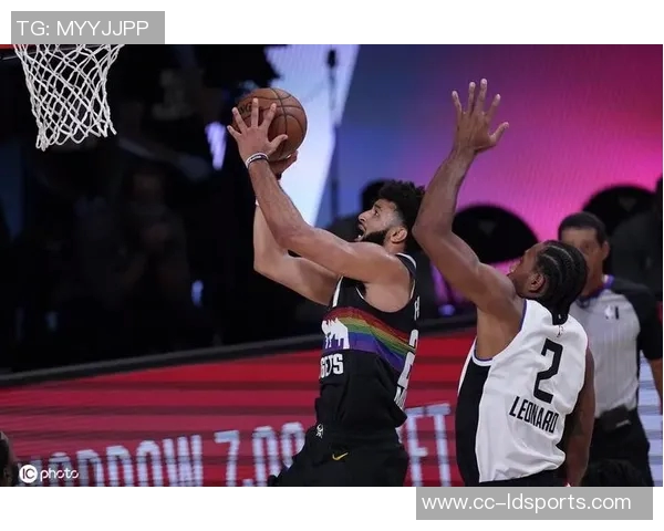 小迈克尔波特半场表现抢眼10投6中斩获14分助力球队逆转