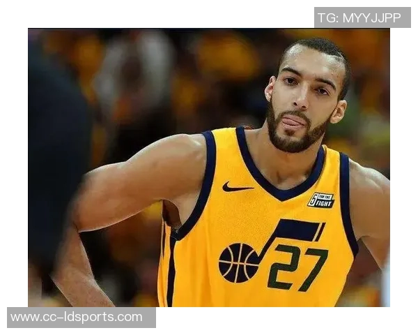 热火考虑引进34岁小卡合同剩2年超1亿美元的可能性